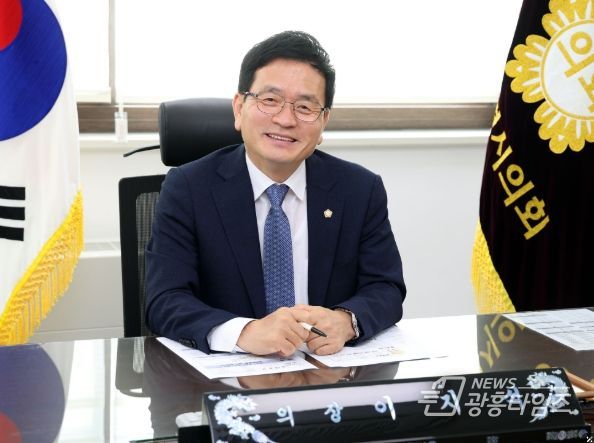 이지석 광명시의회 의장